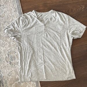 H&M Gray Heathered Short Sleeve Tee